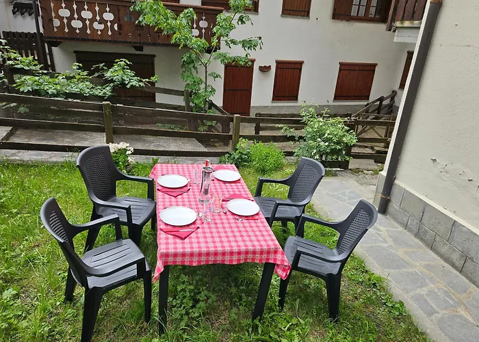 Apartment Accogliente Casa Con Giardino