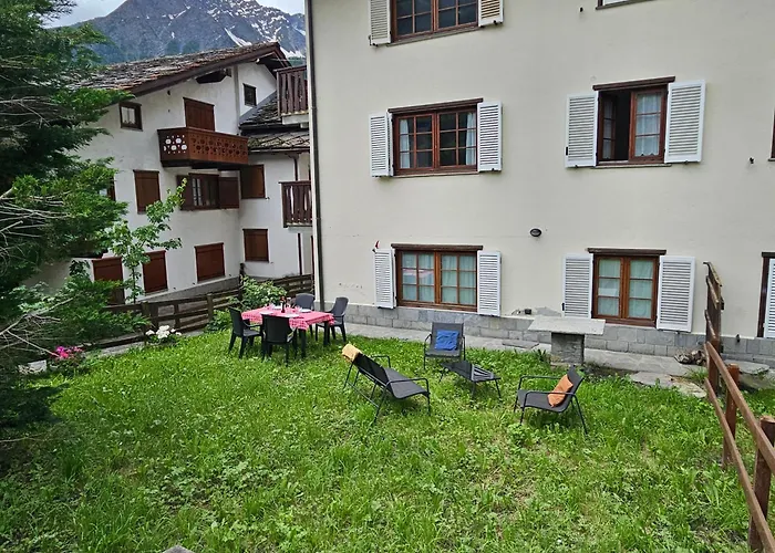 Accogliente Casa Con Giardino Apartment Courmayeur